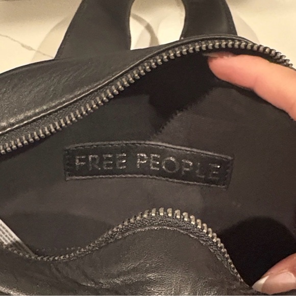Free People Black Mini Bag - Picture 4 of 7
